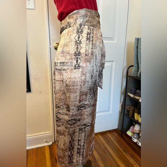 Dress Forum Tribal Print Straight Wrap Skirt, Size Small - Picture 5 of 10